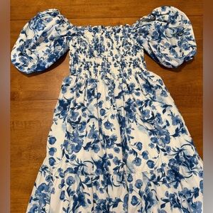 The A&F Emerson Poplin Puff Sleeve Midi Dres